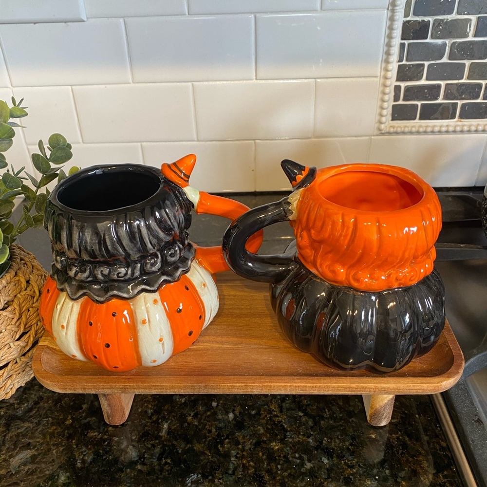 Johanna Parker Witch Mug Set - Picture 4 of 6